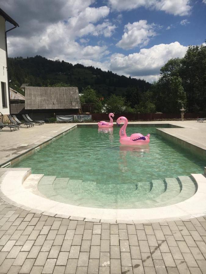 Pension Onelia Gîrda de Sus Exteriör bild